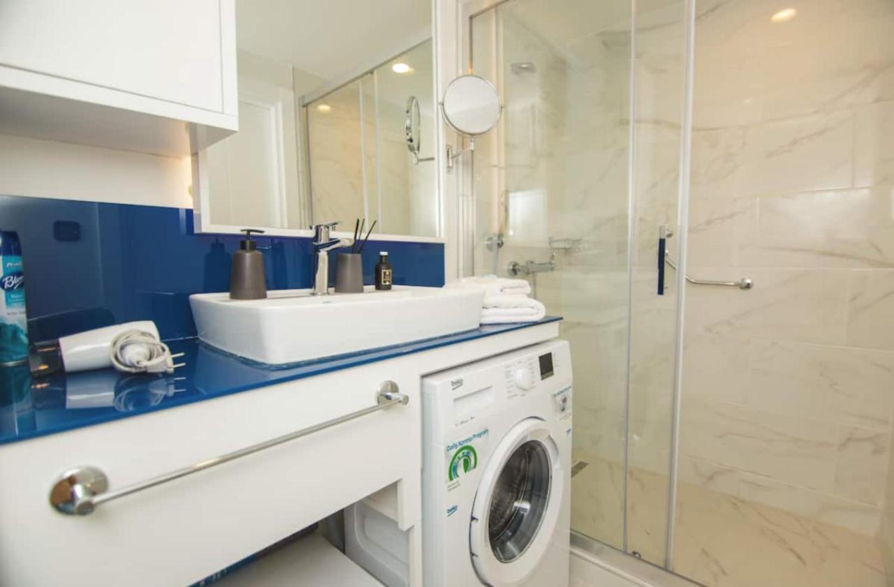 General Sea View Apartments In Orbi City Батуми Екстериор снимка