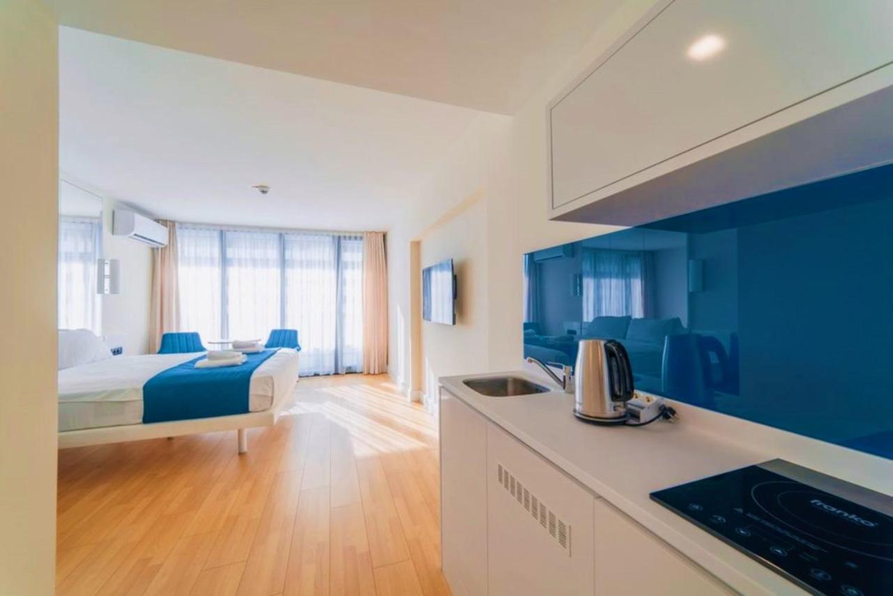 General Sea View Apartments In Orbi City Батуми Екстериор снимка